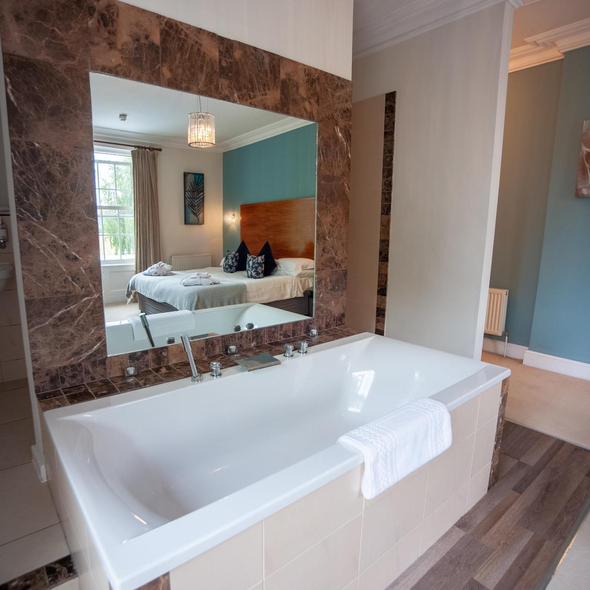 Fishmore Hall Hotel And Boutique Spa Ludlow Exteriör bild